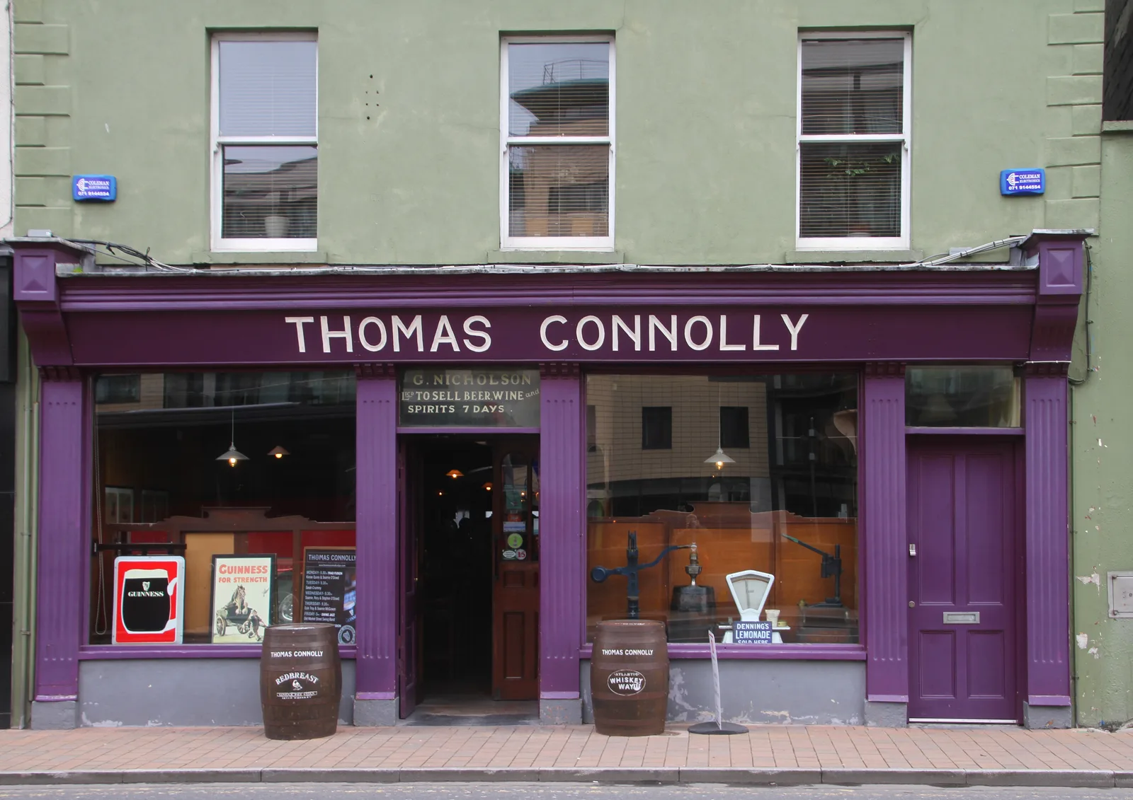 The exterior of Thomas Connolly pub in Sligo.
