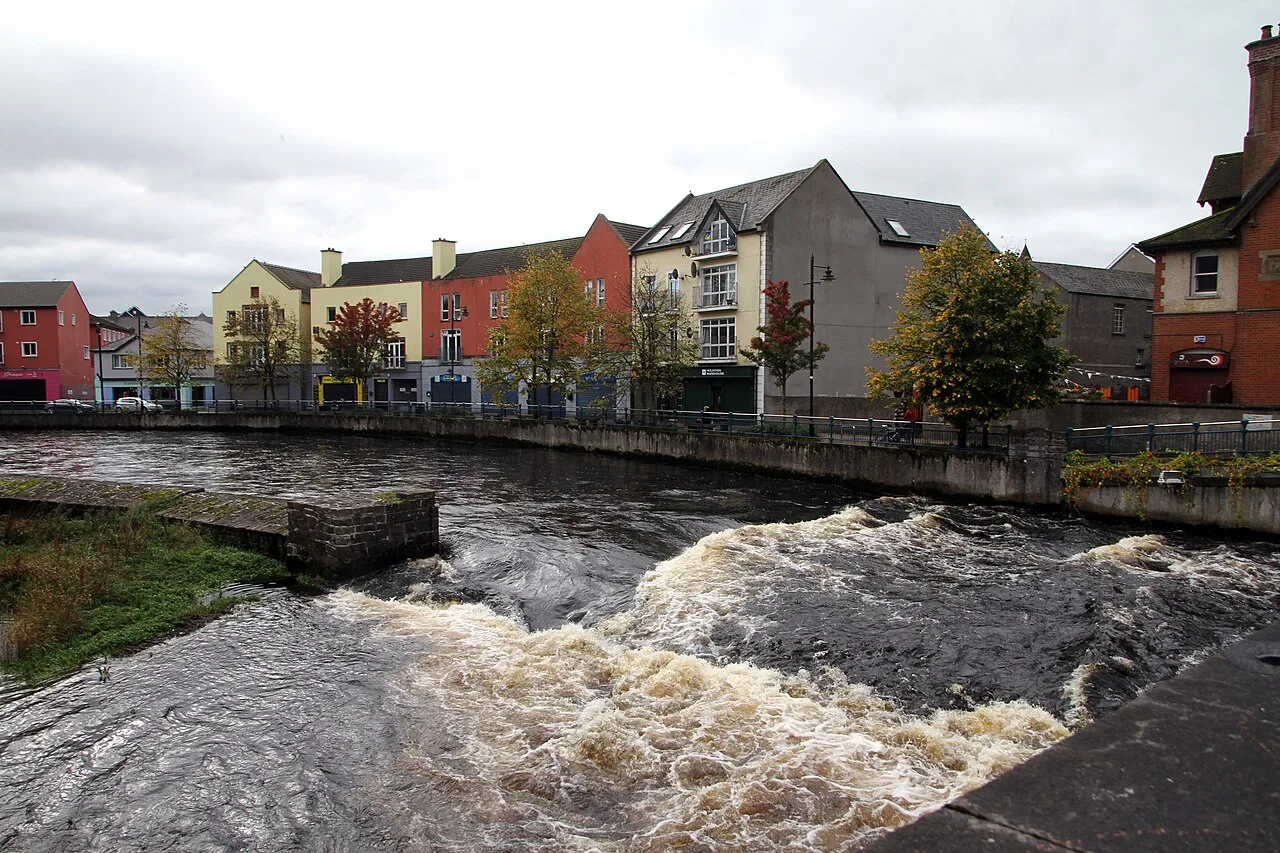 The Garavogue River and colourful buildings in Sligo.